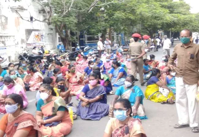 puducherry private schools teachers 